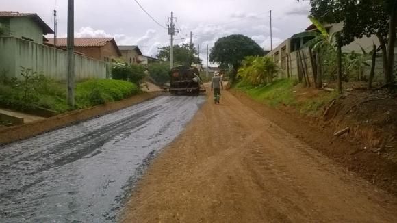 Ruas do distrito de Santana de Patos são pavimentadas - Patos Agora